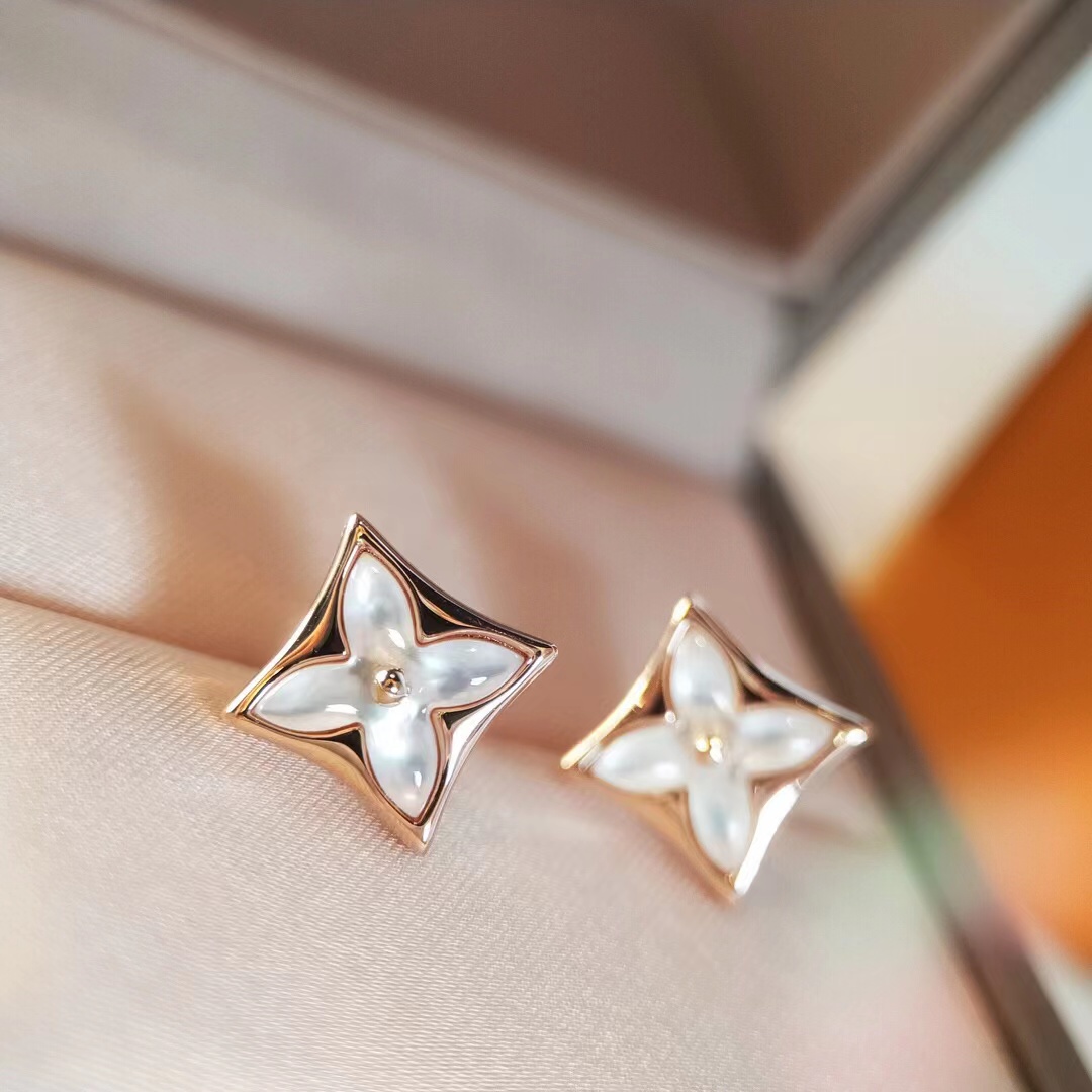 Louis Vuitton Color Blossom Star Ear Stud, Pink Gold And White Mother   Q96426 - DopestKickz