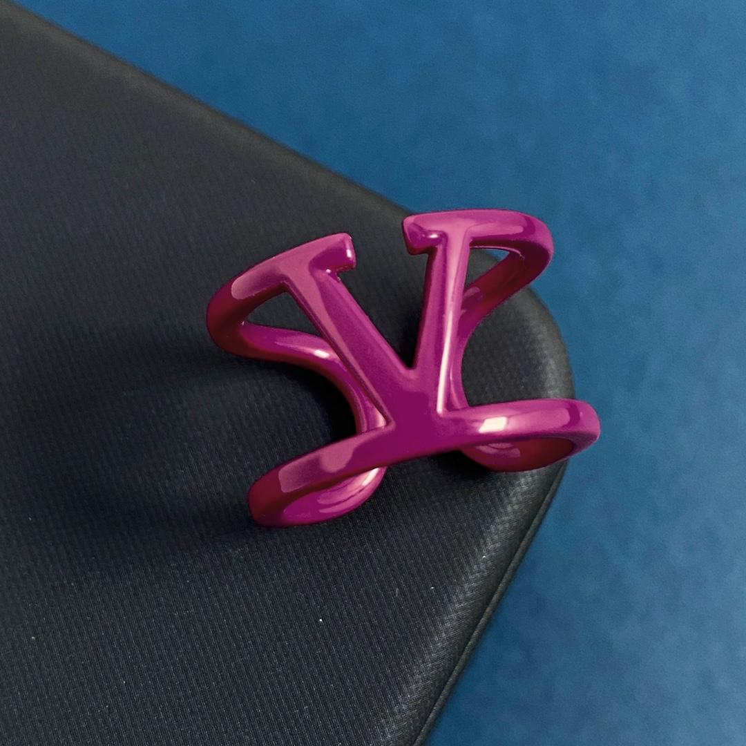 Valenti VLogo Signature Metal Ring - DopestKickz