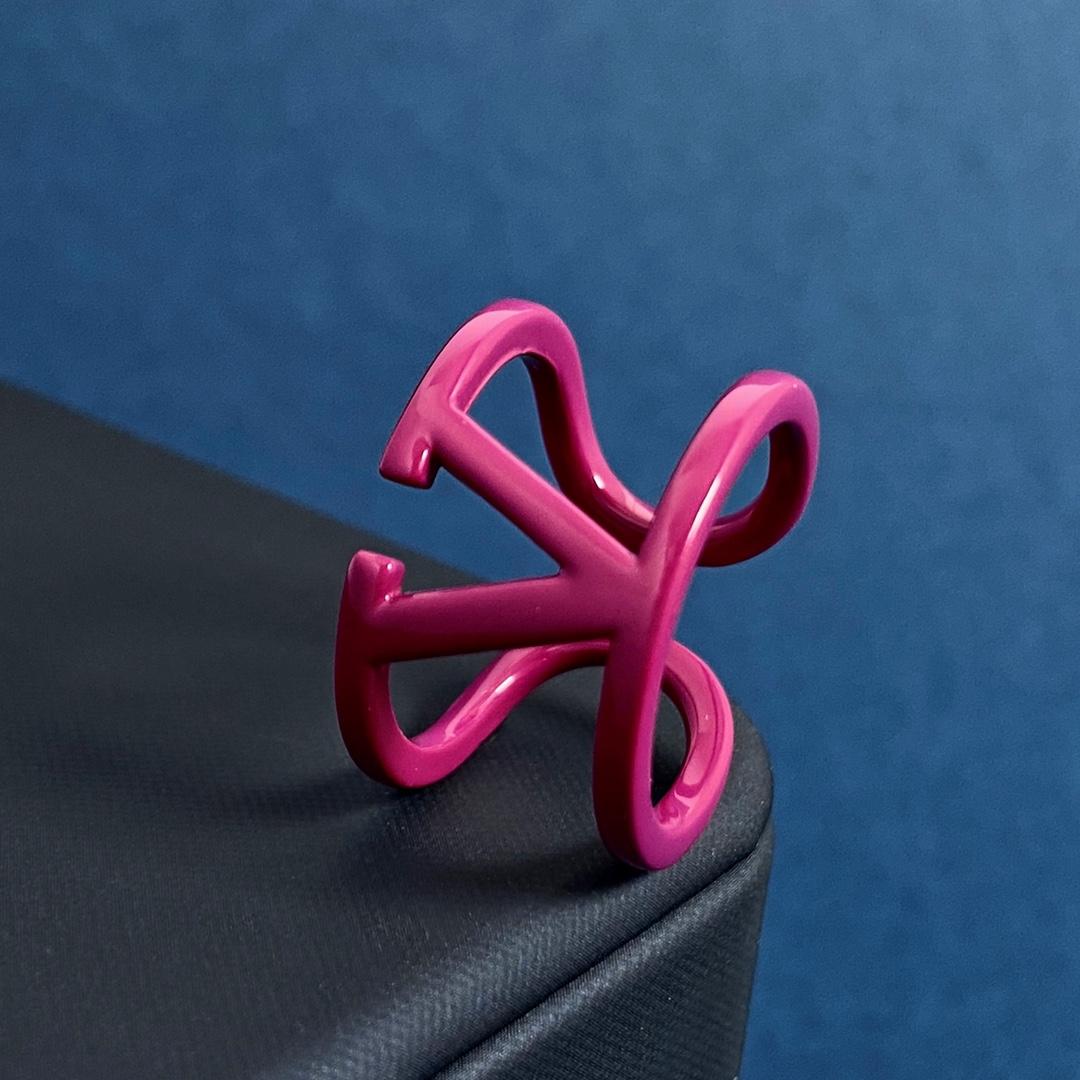 Valenti VLogo Signature Metal Ring - DopestKickz