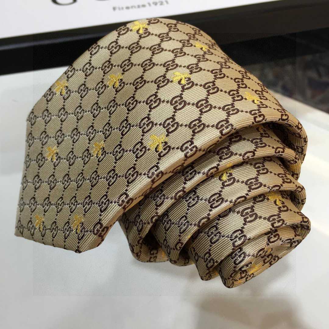 Gucci GG Bees Silk Tie - DopestKickz