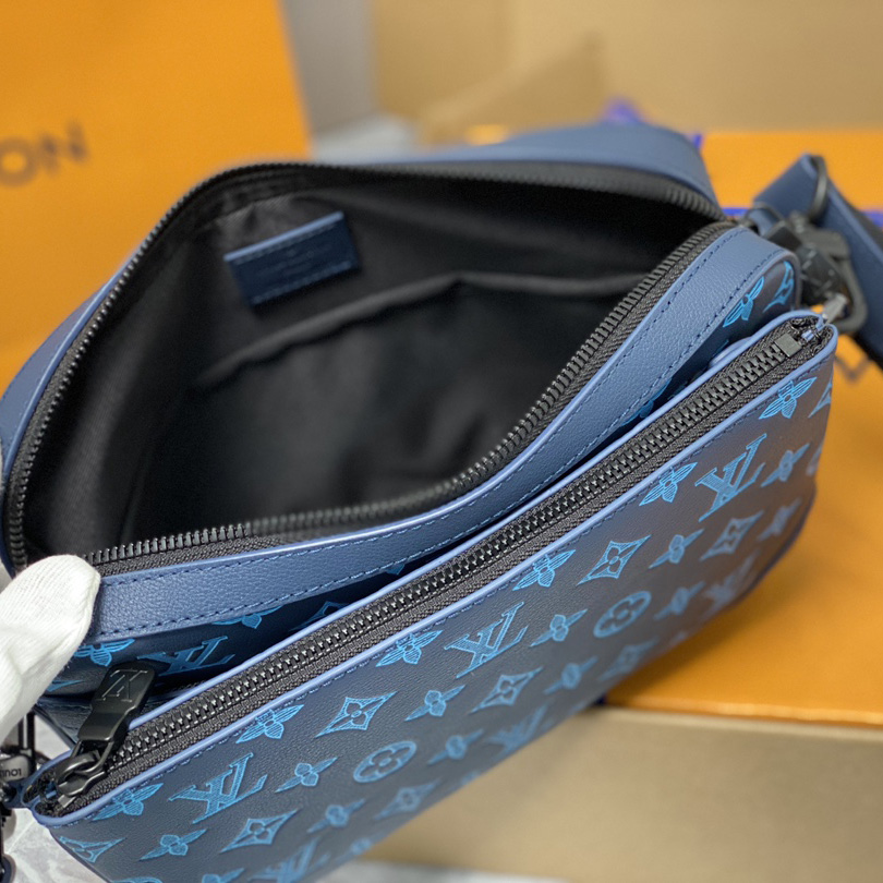 Louis Vuitton Trio Messenger (25x18.5x7cm)   M46604 - DopestKickz