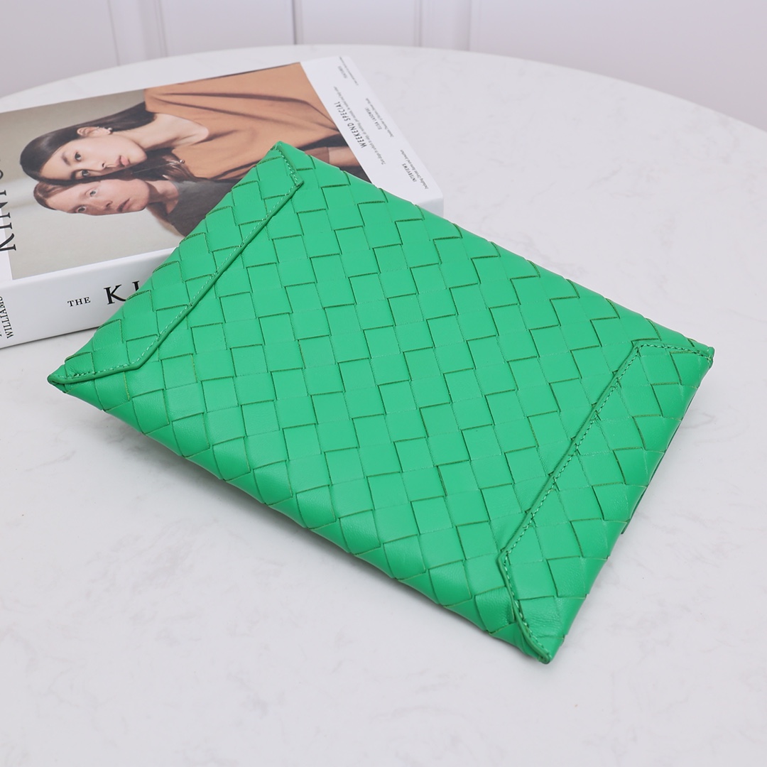 Bottega Veneta Flap Pouch - DopestKickz