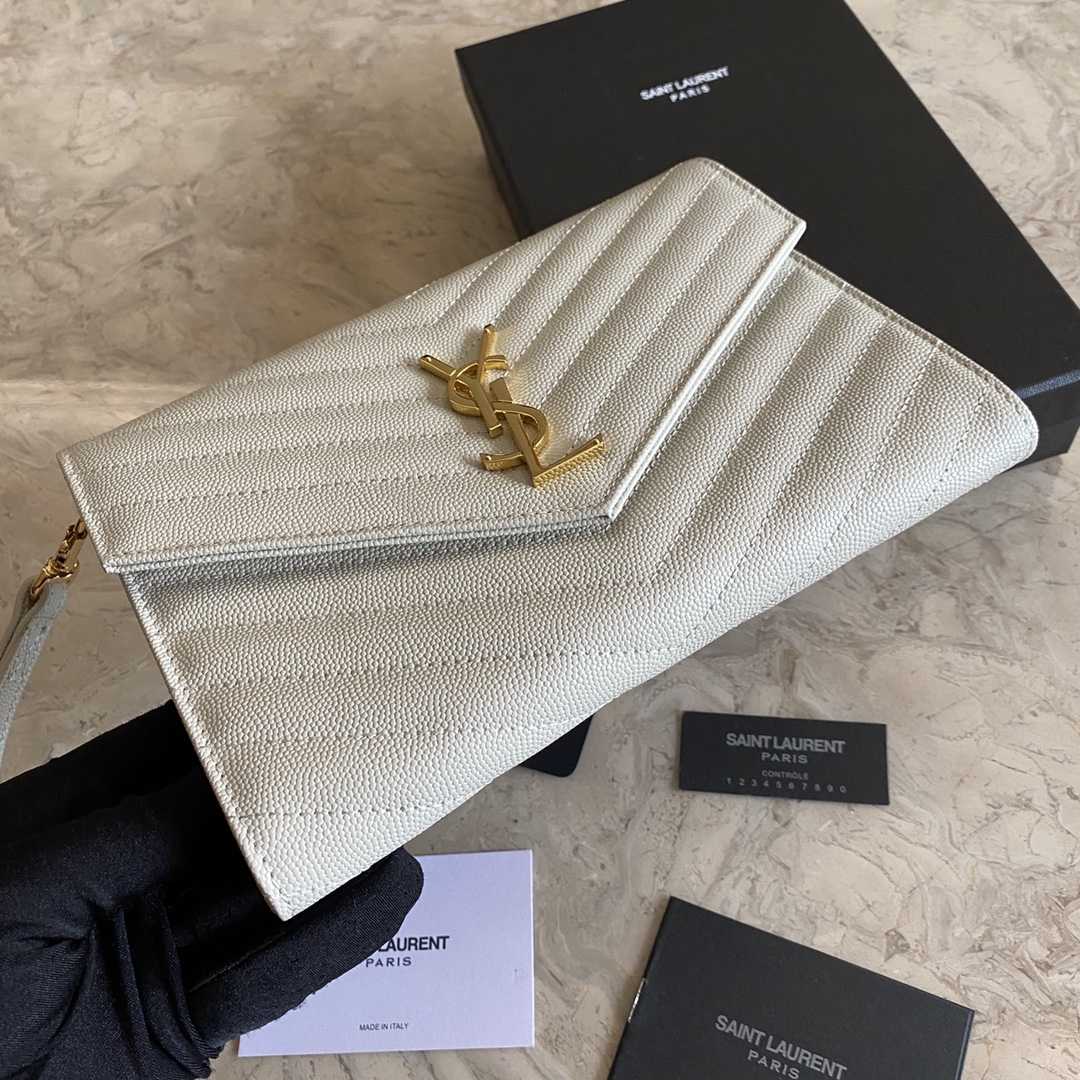 Saint Laurent Monogramme Quilted Textured-Leather Pouch(21-16-3CM) - DopestKickz