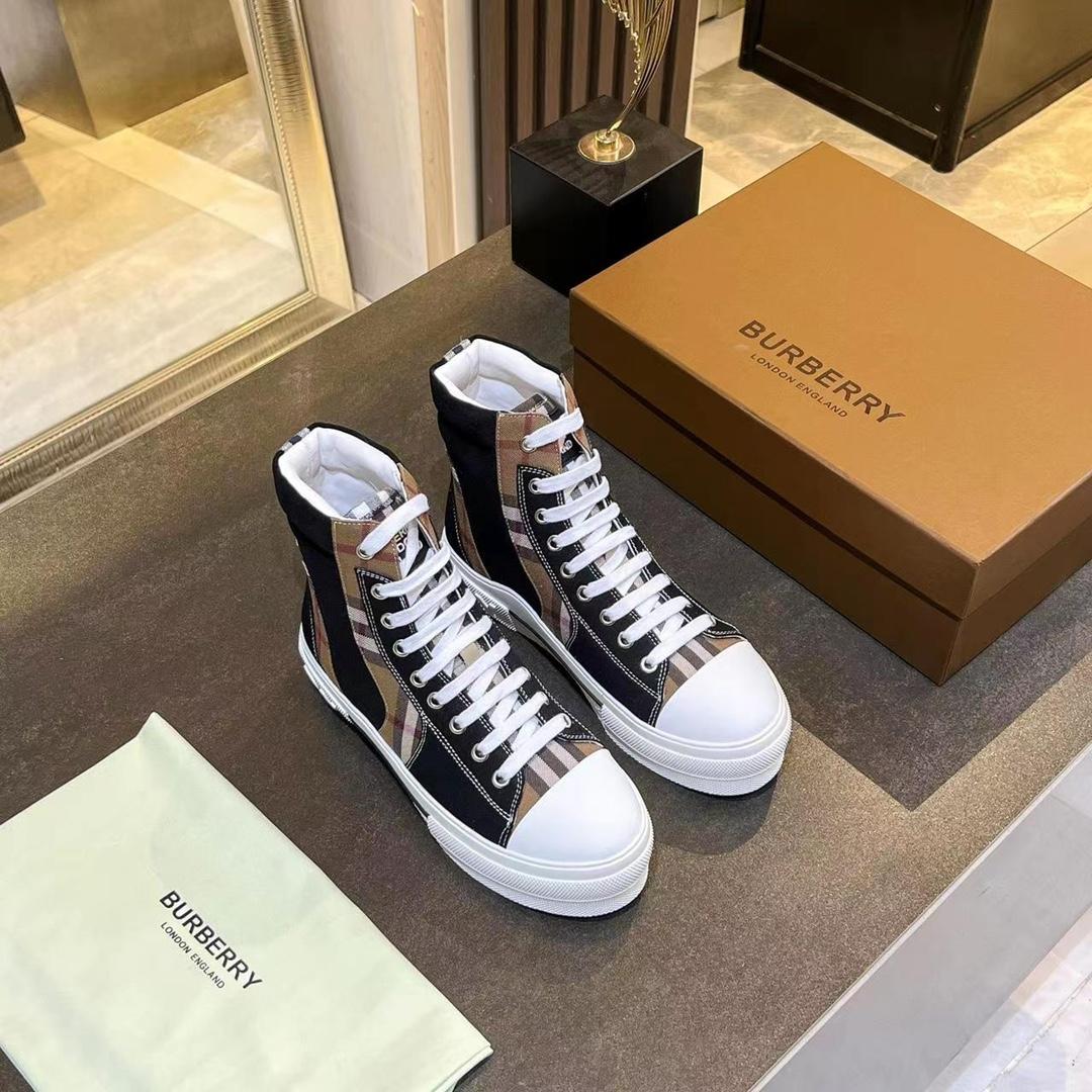 Burberry Vintage Check Lace-up Sneakers - DopestKickz