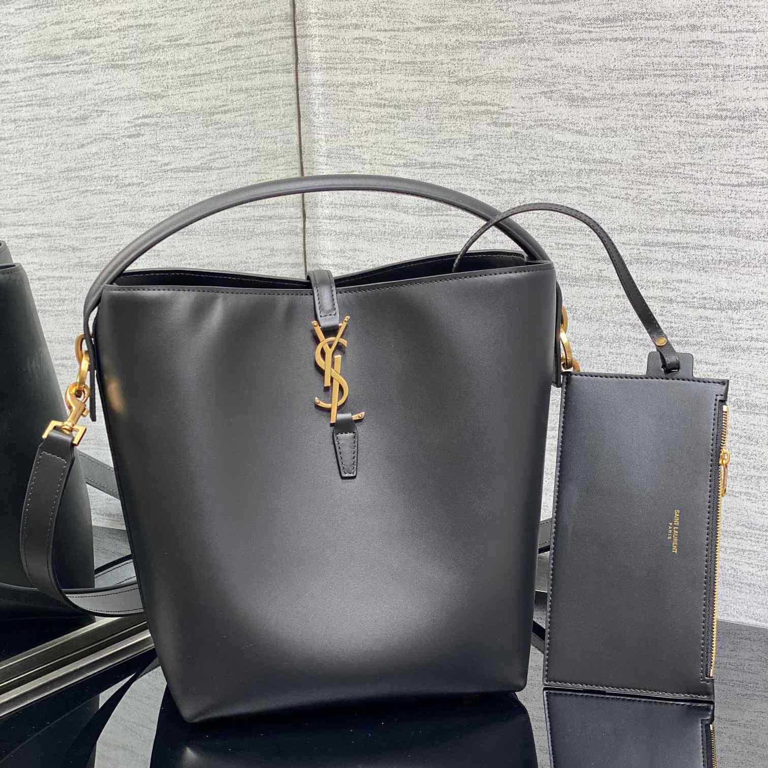 Saint Laurent Le 37 In Shiny Leather - DopestKickz