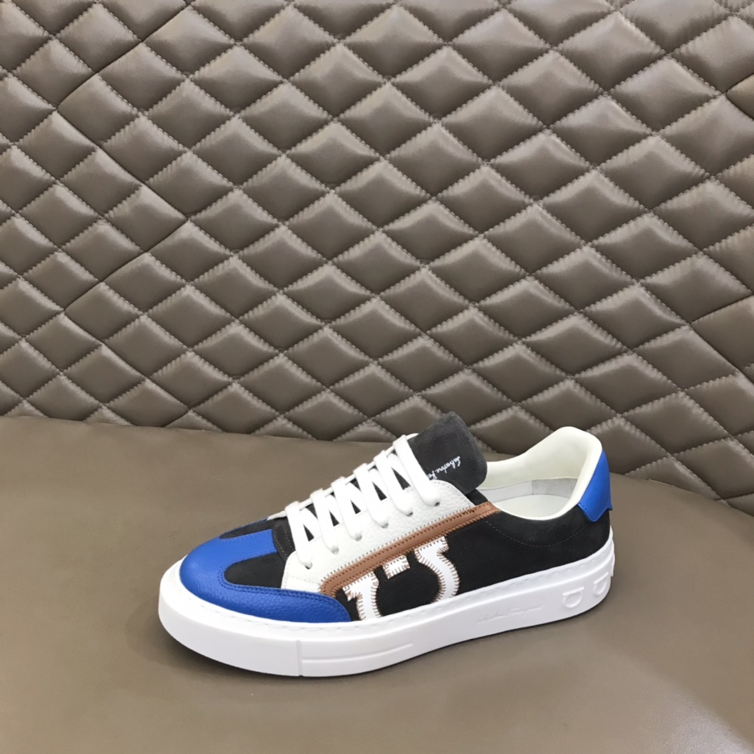 Ferragamo Gancini Sneaker - DopestKickz