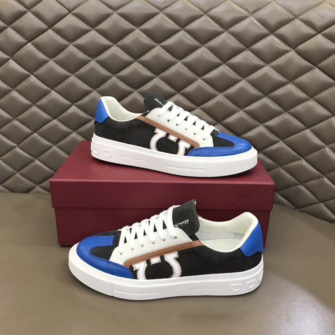 Ferragamo Gancini Sneaker - DopestKickz