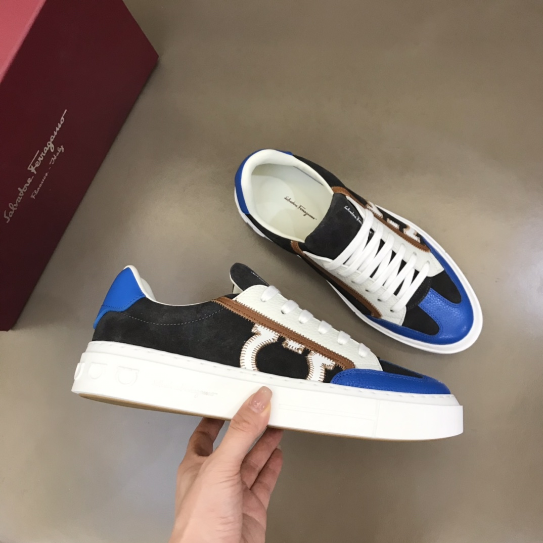 Ferragamo Gancini Sneaker - DopestKickz