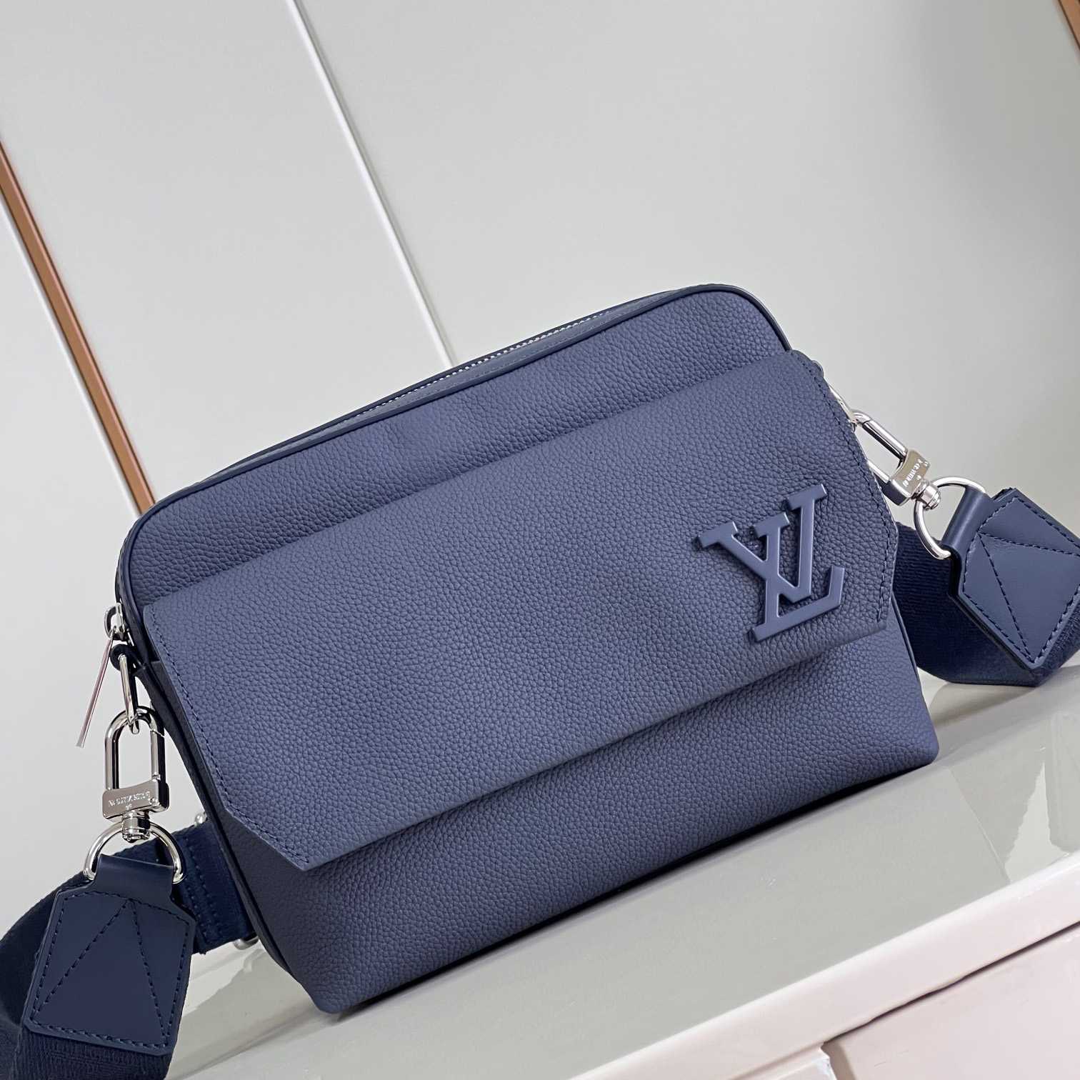 Louis Vuitton Fastline Messenger (23.5x18x7cm)   M22611 - DopestKickz
