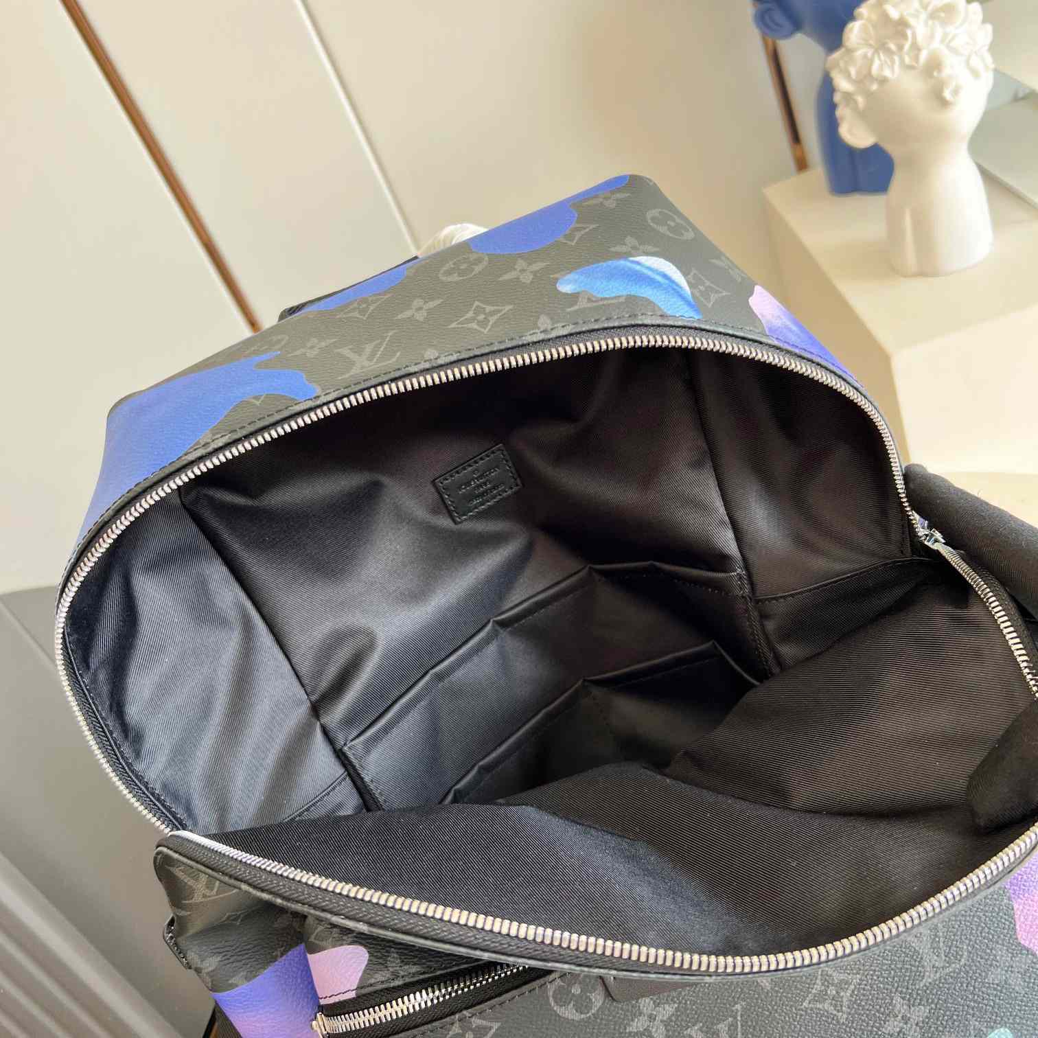 Louis Vuitton Discovery Backpack (30x40x20cm) - DopestKickz