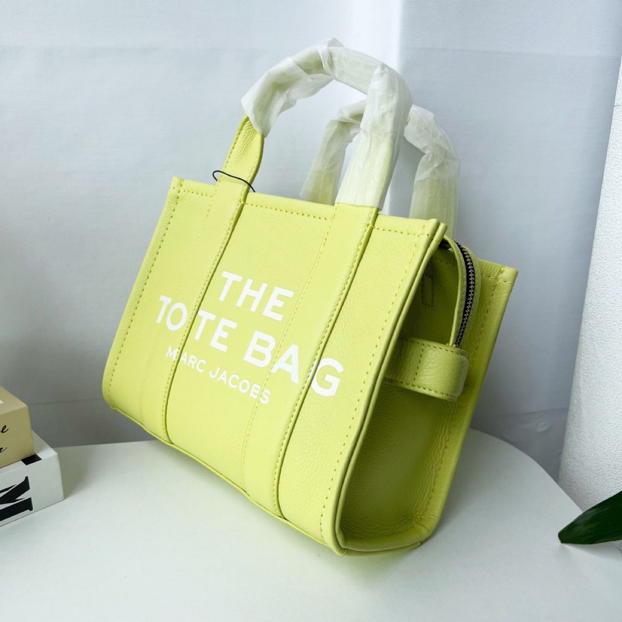 Marc Jacobs The Jacquard Large Tote Bag (26-20-13cm) - DopestKickz
