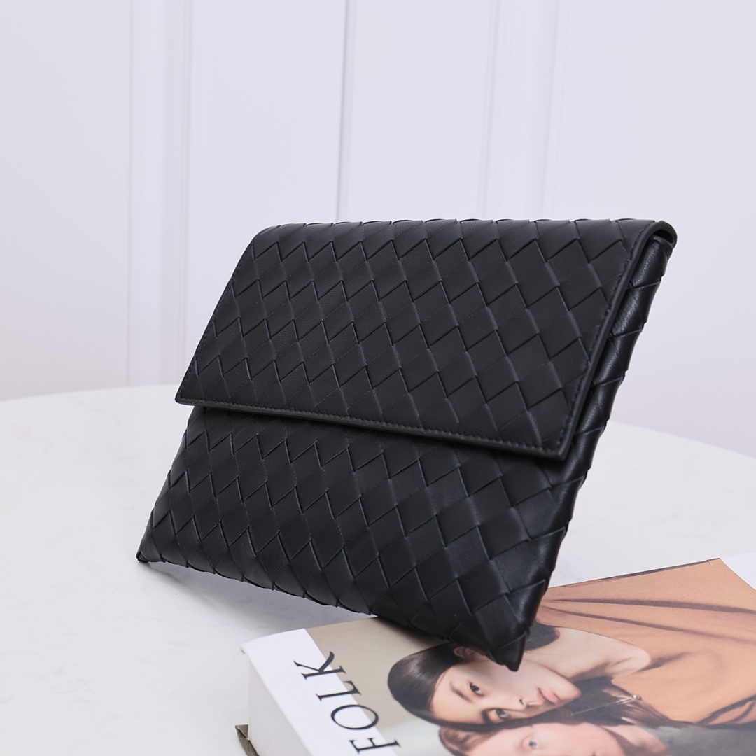 Bottega Veneta Flap Pouch - DopestKickz