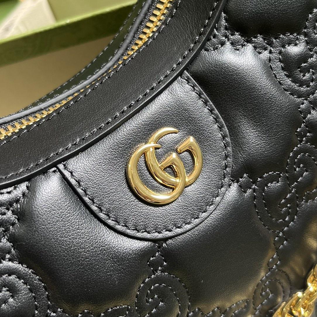 Gucci GG Matelasse Small Shoulder Bag(27x 18x 7cm) - DopestKickz