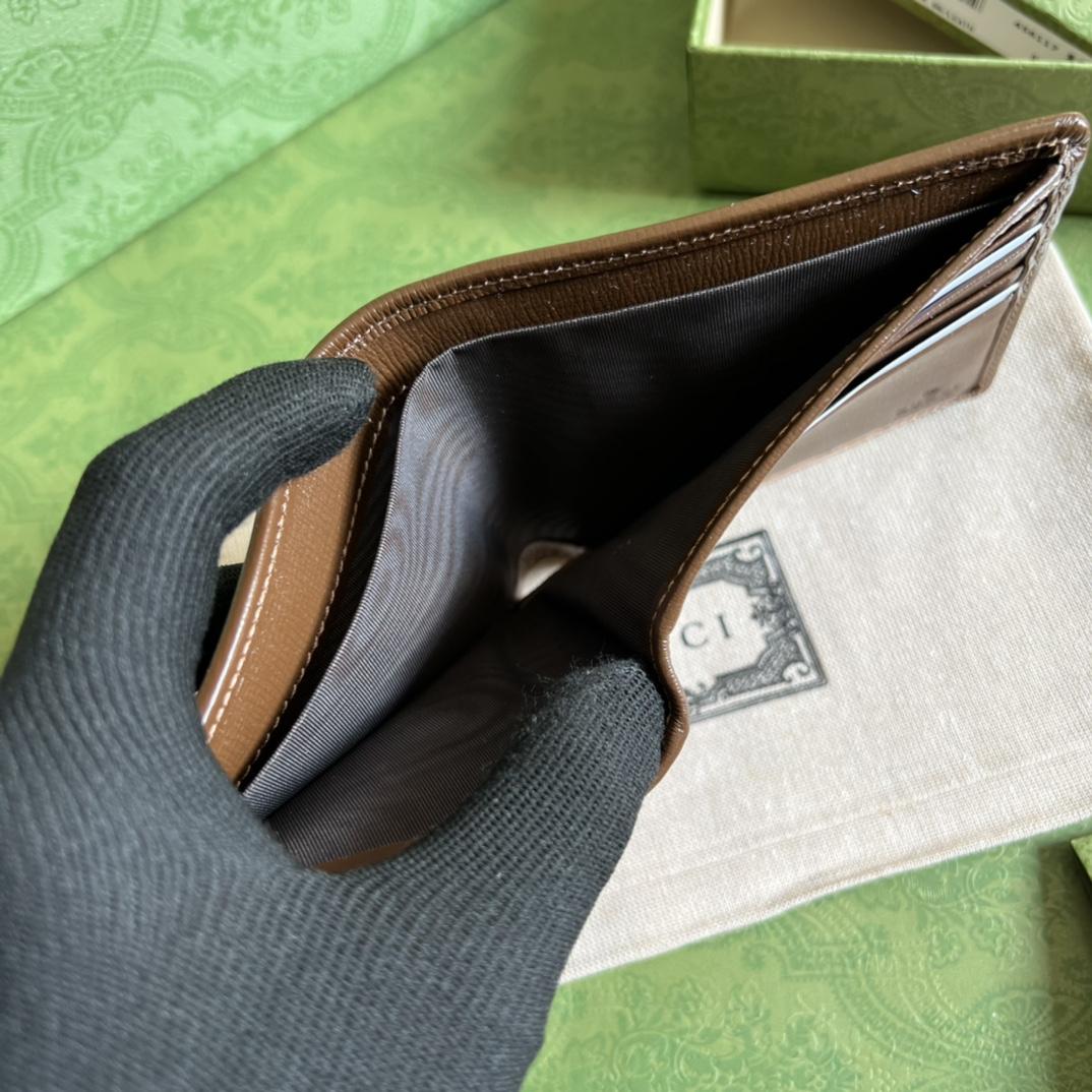 Gucci Wallet With Interlocking G - DopestKickz