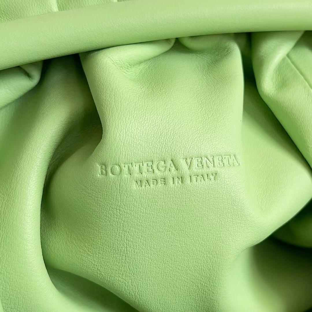 Bottega Veneta Teen Pouch  (31-16-13cm) - DopestKickz
