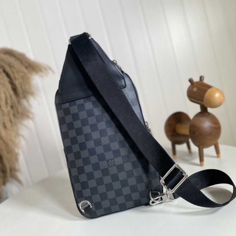 Louis Vuitton Avenue Slingbag  ( 20 x 31 x 7cm)   N45302 - DopestKickz