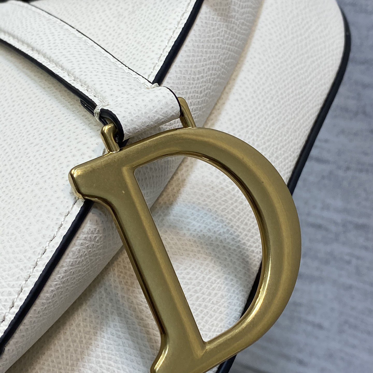 Dior Saddle Bag  - DopestKickz