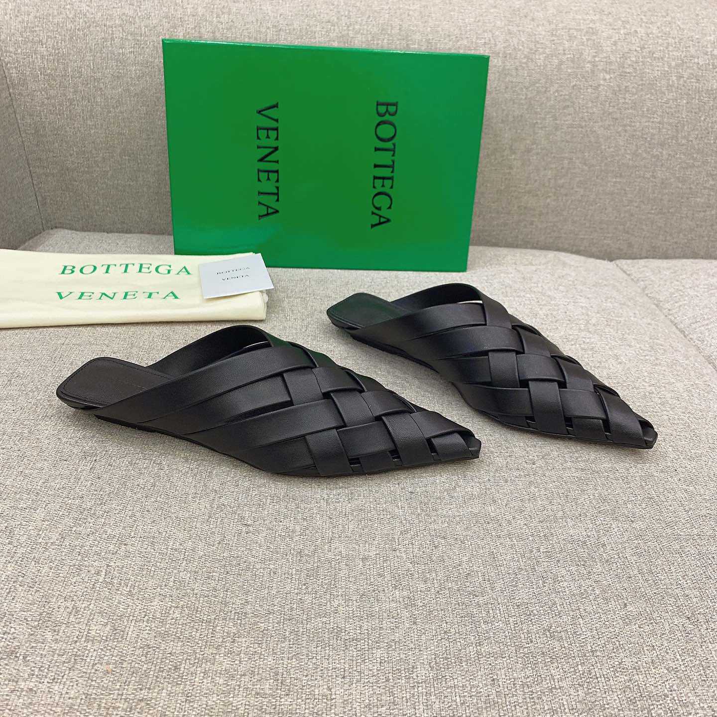 Bottega Veneta Alfie Slipper - DopestKickz