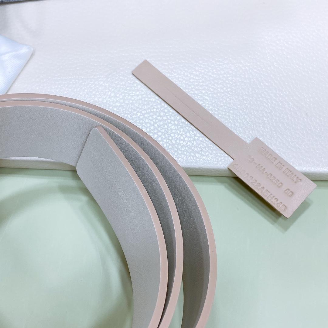 Dior 30 Montaigne Reversible Belt - DopestKickz