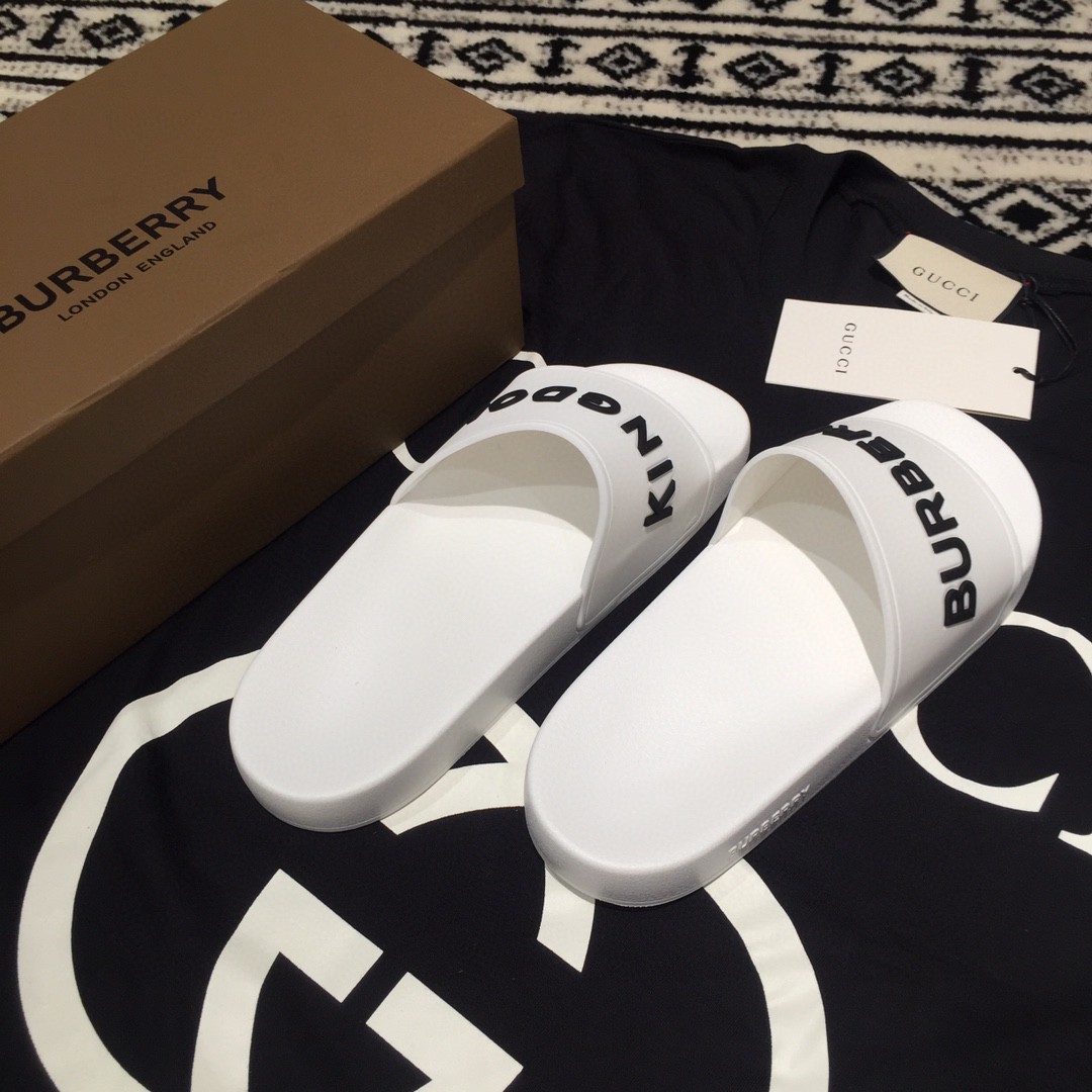 Burberry Women's Kingdom Slide Sandals - DopestKickz