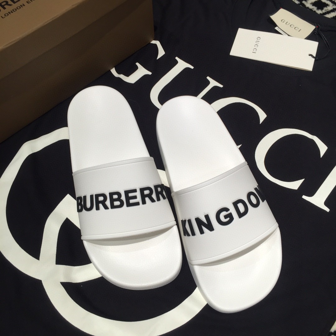 Burberry Women's Kingdom Slide Sandals - DopestKickz