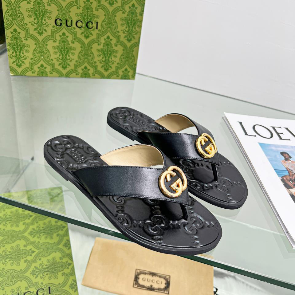 Gucci Women's Interlocking G Thong Sandal - DopestKickz