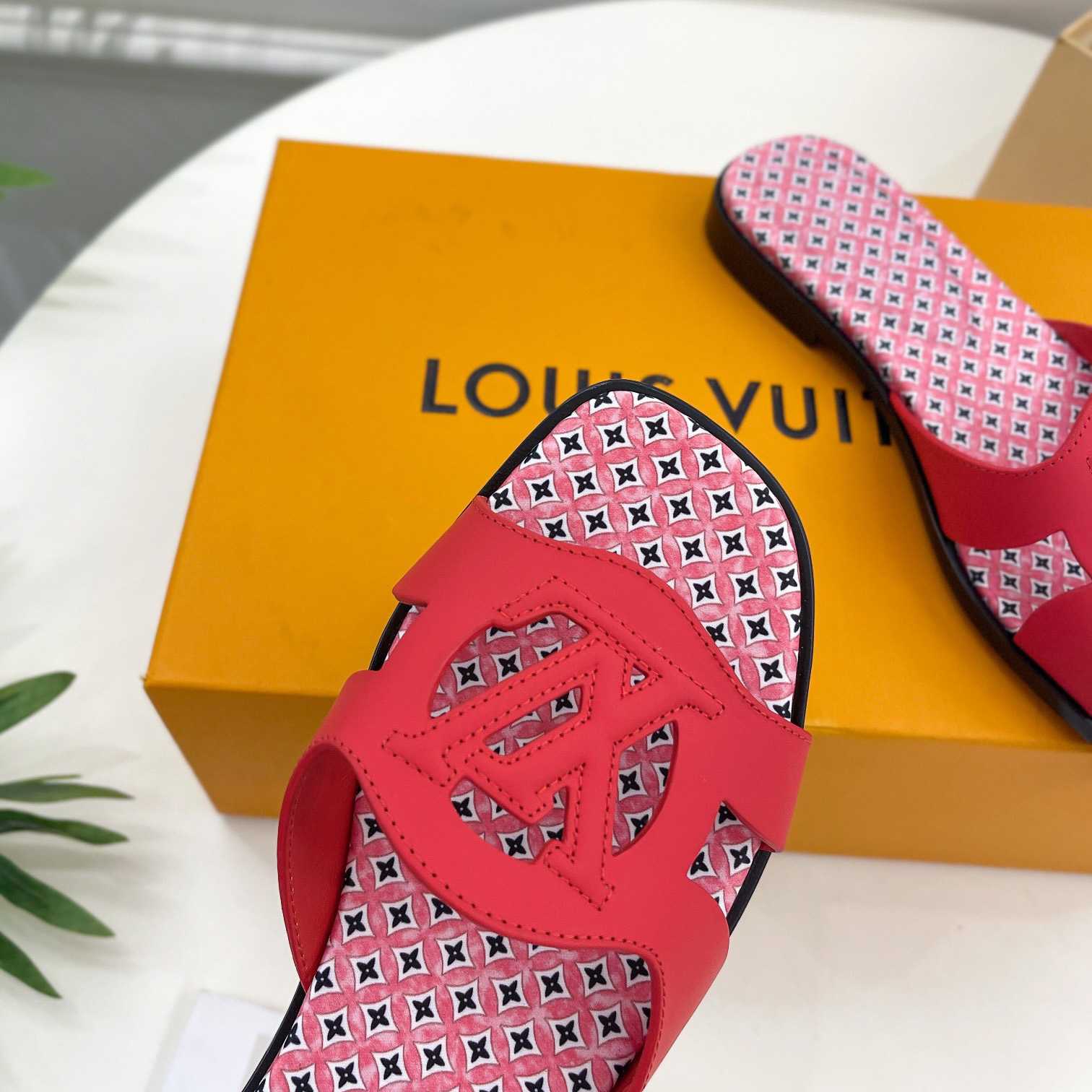 Louis Vuitton LV Isola Flat Mule - DopestKickz