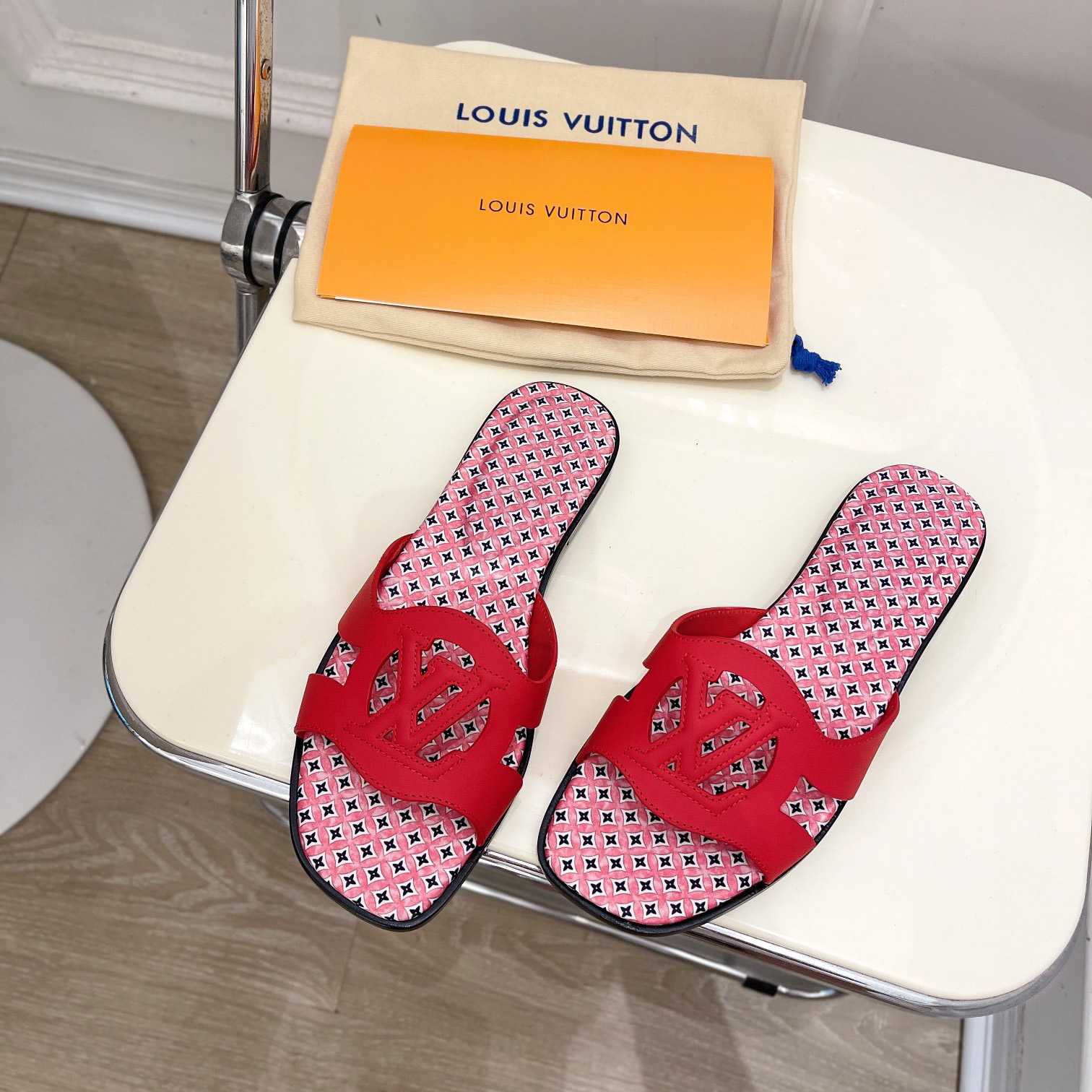 Louis Vuitton LV Isola Flat Mule - DopestKickz