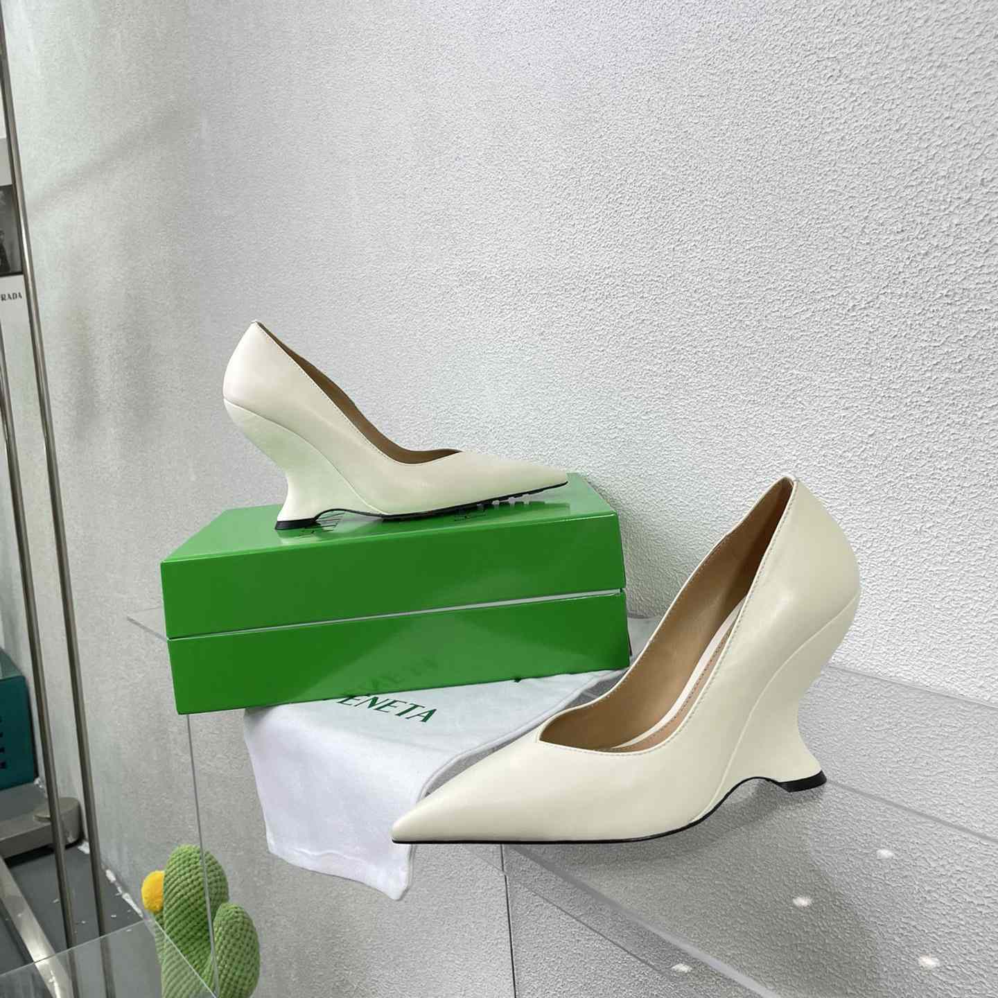 Bottega Veneta Punta Pump - DopestKickz