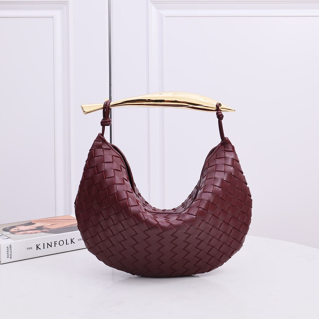 Bottega Veneta Sardine - DopestKickz