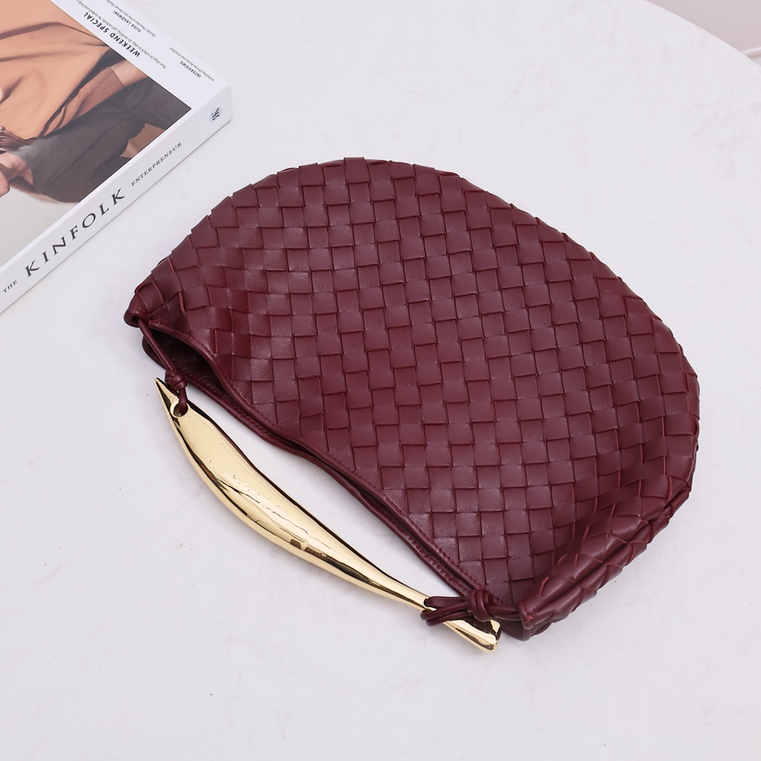 Bottega Veneta Sardine - DopestKickz