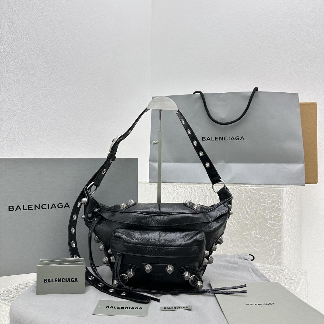 Balenciaga Men's Black Le Cagole Leather Belt Bag  ( 20cm*42cm*18cm) - DopestKickz
