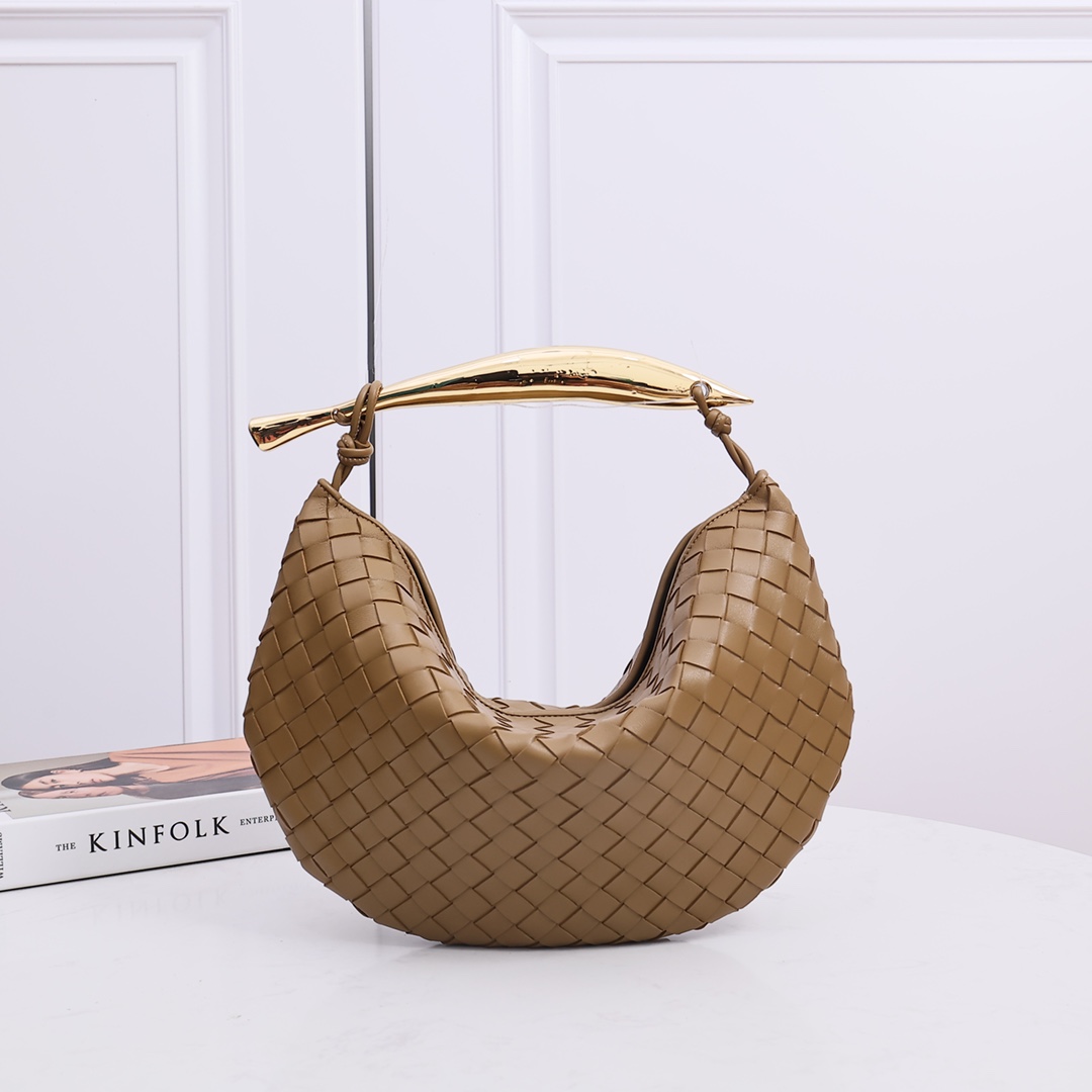 Bottega Veneta Sardine - DopestKickz