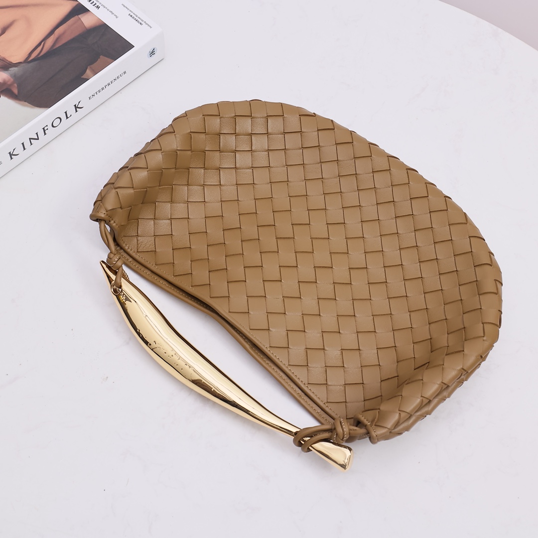 Bottega Veneta Sardine - DopestKickz