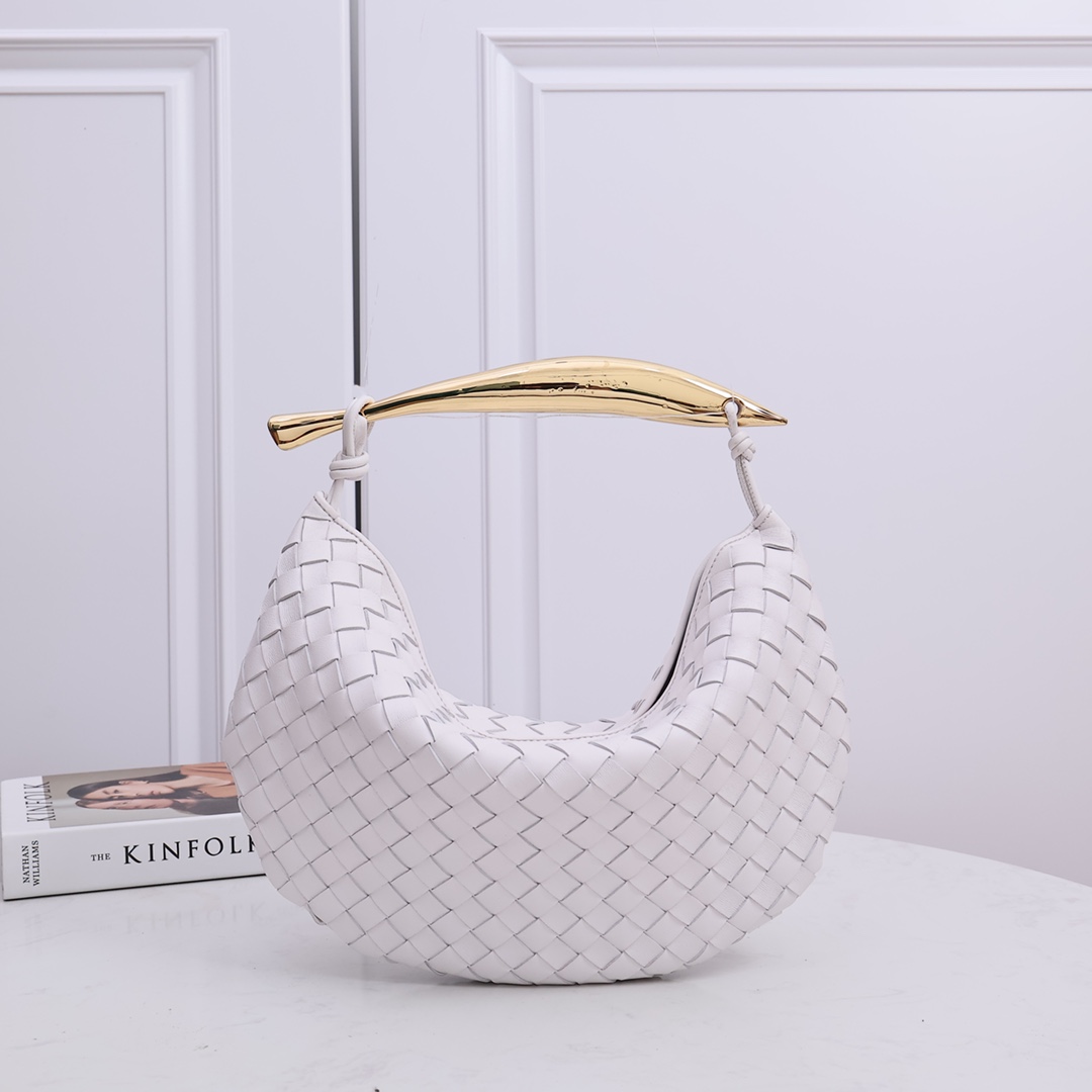 Bottega Veneta Sardine - DopestKickz