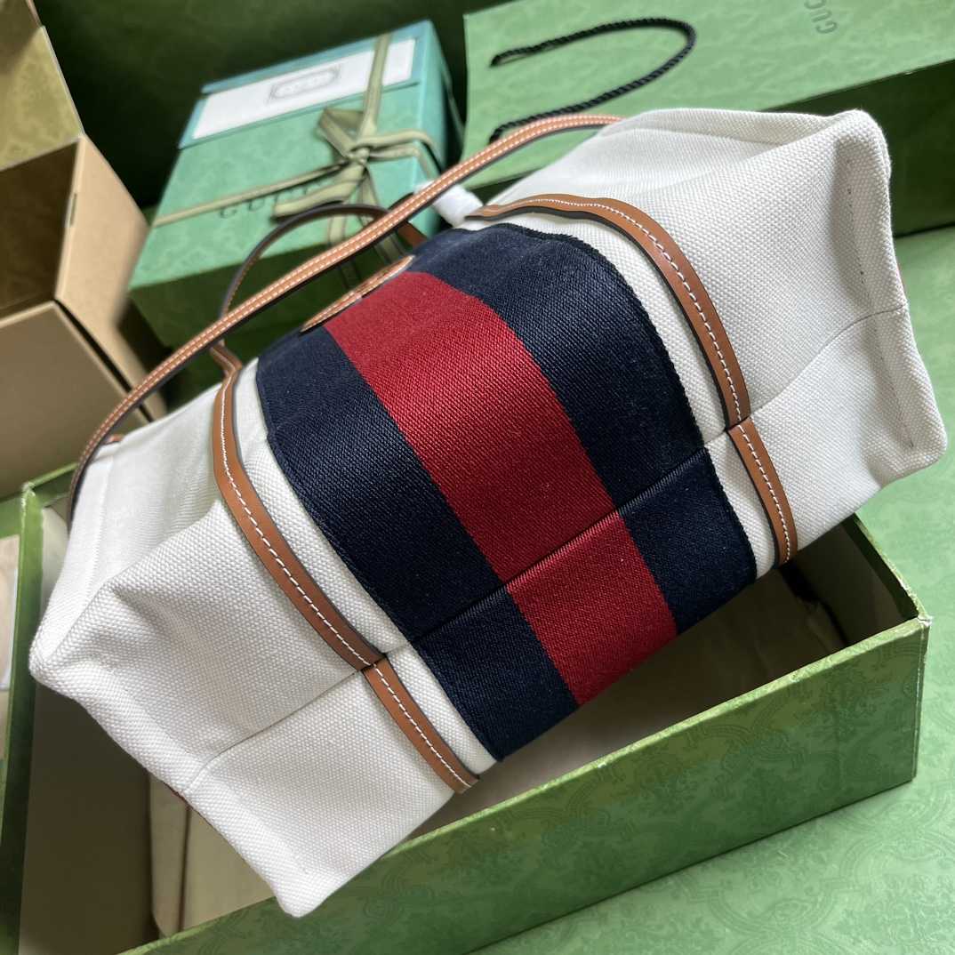 Gucci Small Interlocking G Tote Bag (30x 25x 15cm) - DopestKickz