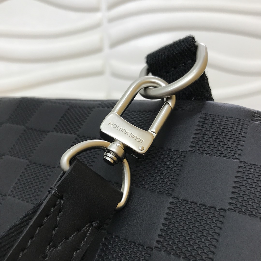 Louis Vuitton Sling Bag(20 x 31 x 10cm)       N41720 - DopestKickz