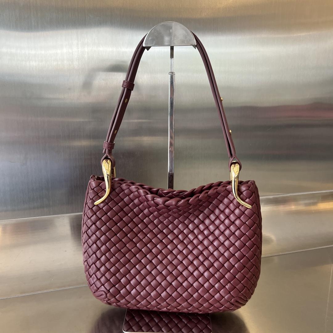 Bottega Veneta Small Clicker Shoulder Bag - DopestKickz