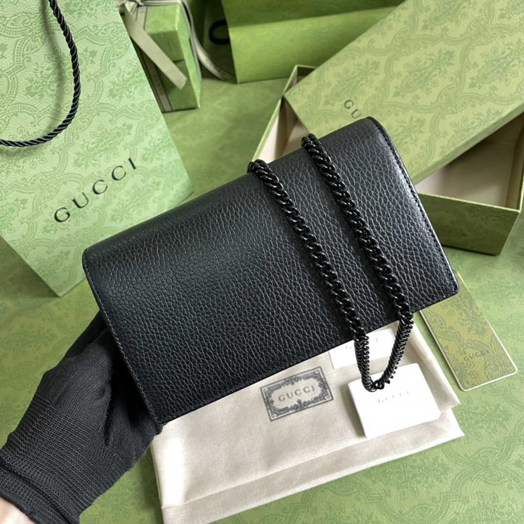 Gucci GGG Marmont Chain Wallet - DopestKickz