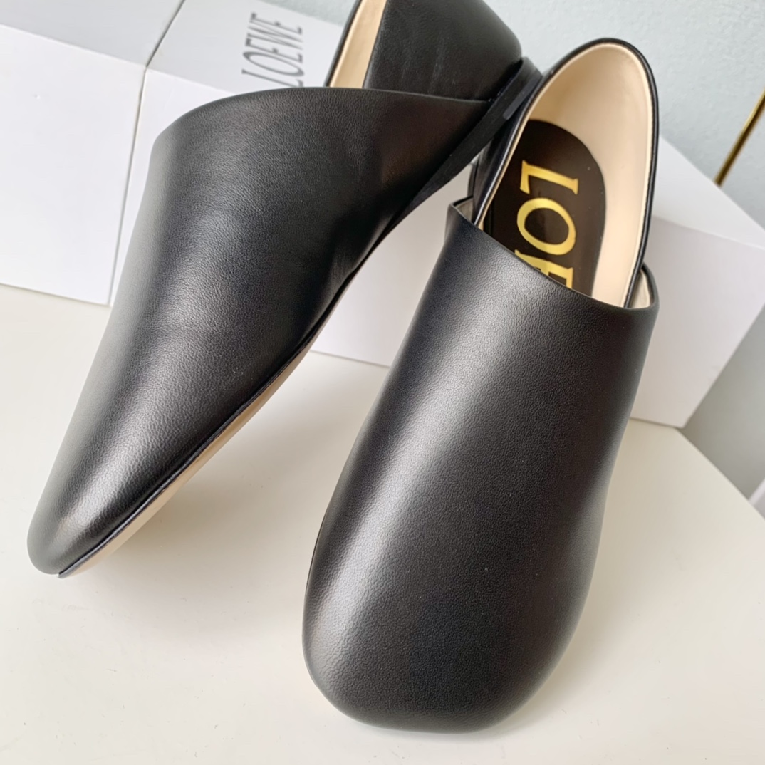 Loewe Toy Slipper In Goatskin - DopestKickz