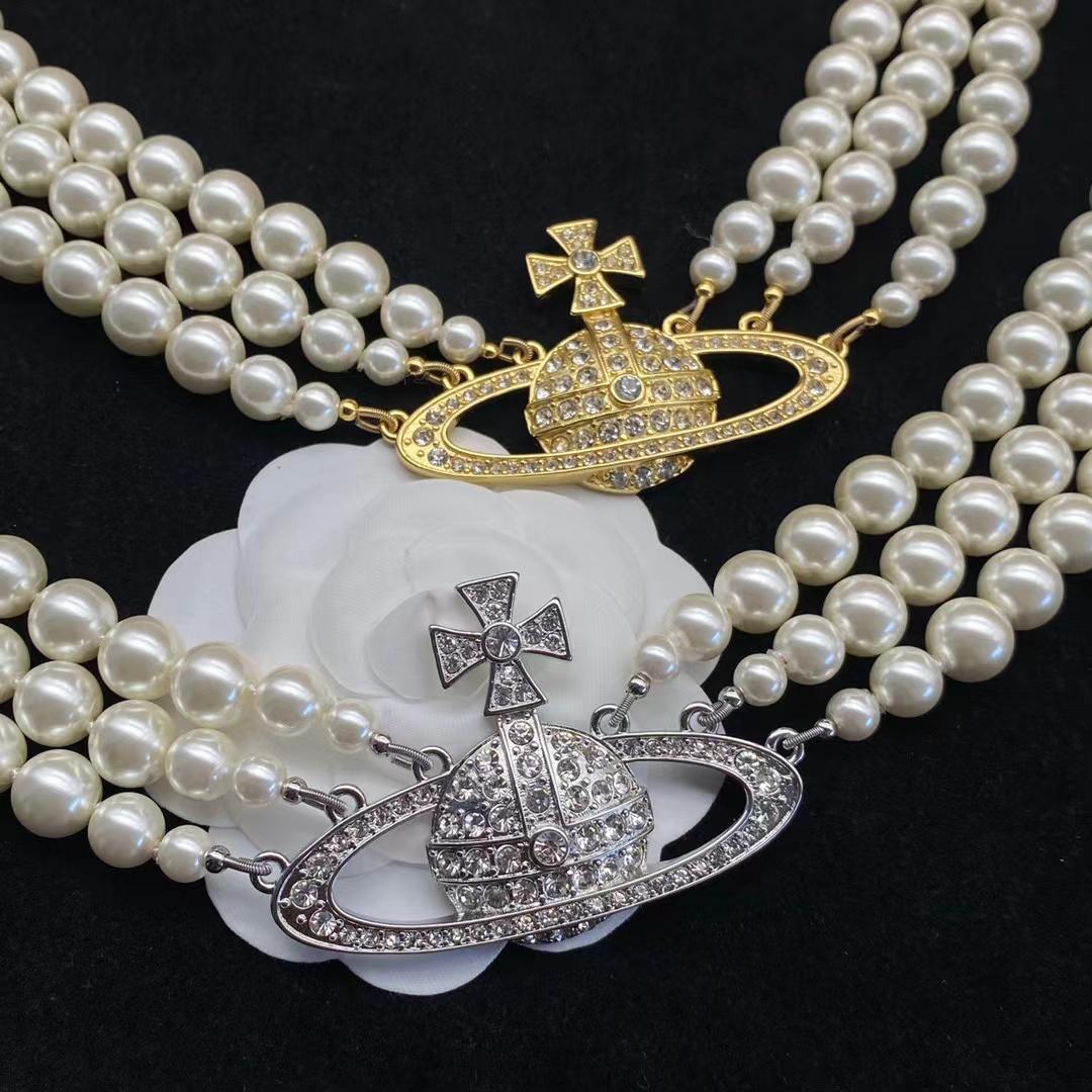 Vivienne Westwood Bas Relief Gold-tone and Faux Pearl Choker - DopestKickz