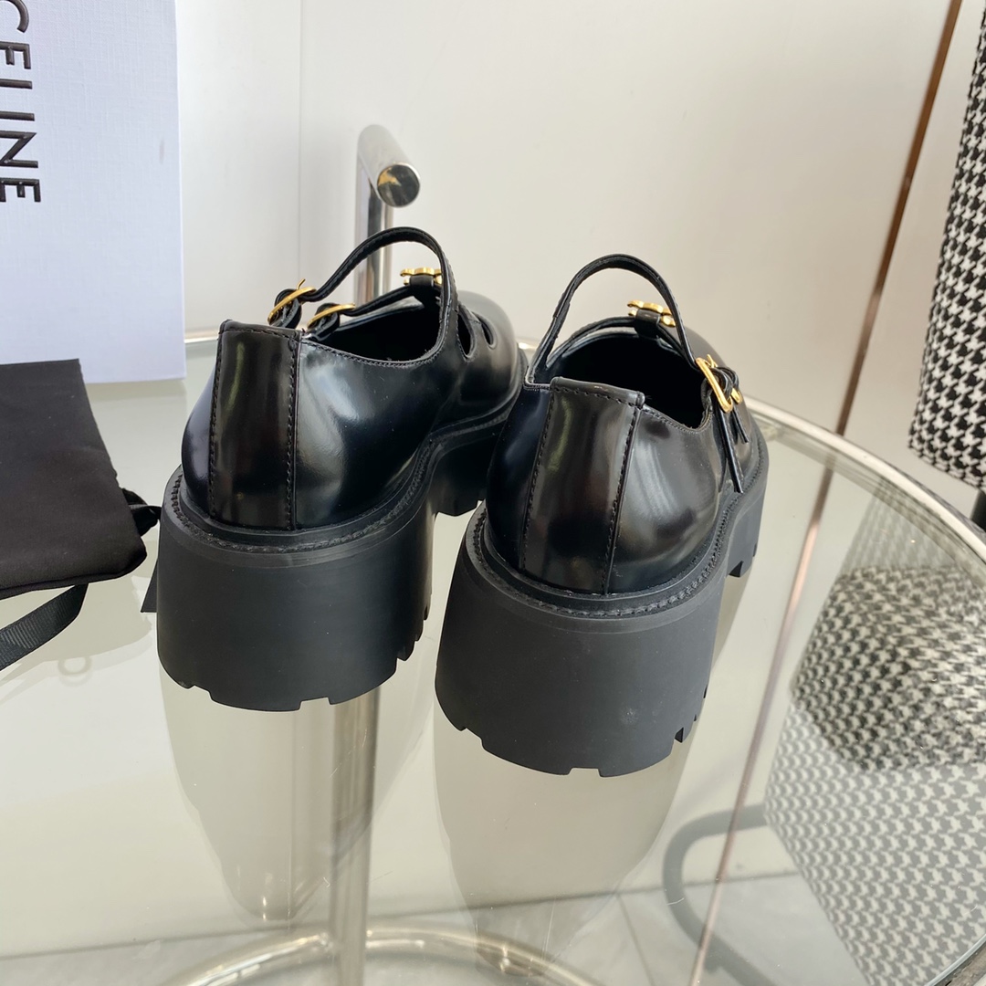 Celine Bulky Babies Triomphe In Polished Bull Black - DopestKickz