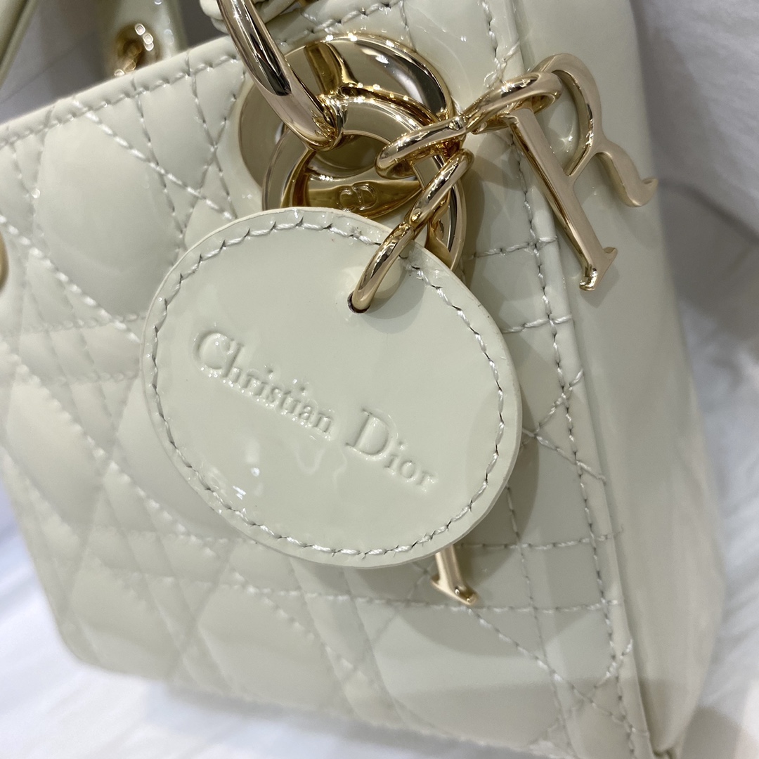 Dior Mini Lady Dior Bag(12*10*5cm) - DopestKickz