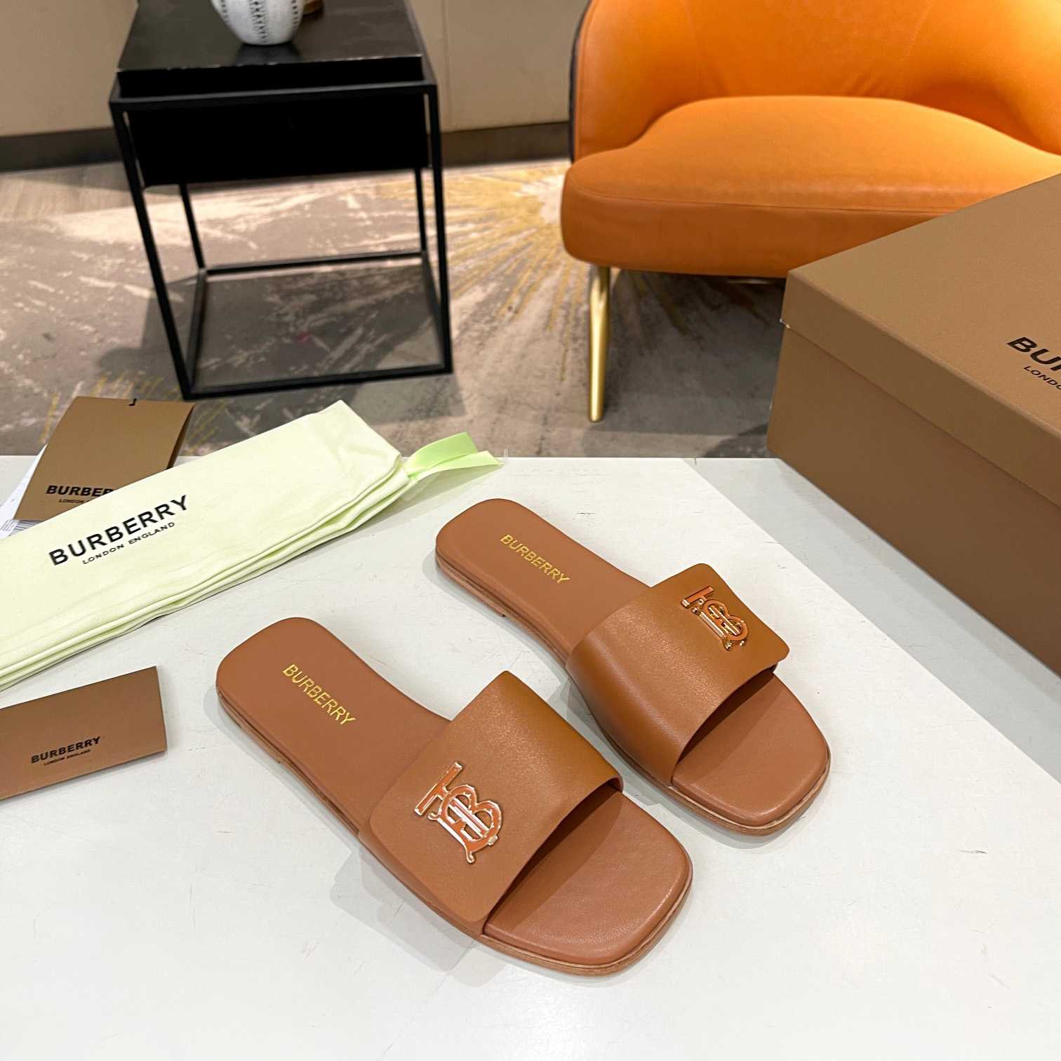 Burberry Women's Mule Sandals - DopestKickz