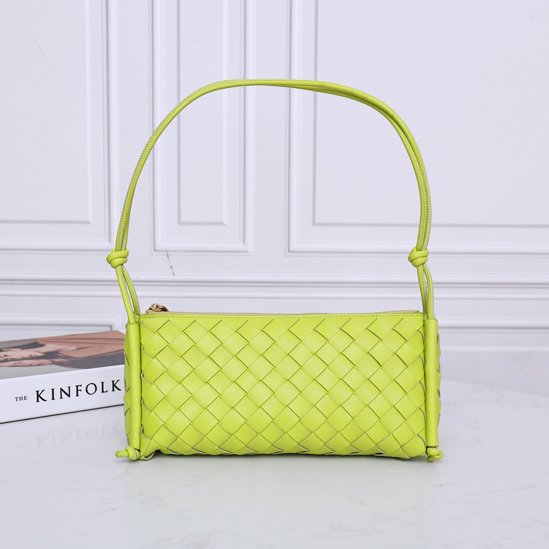 Bottega Veneta Intrecciato Napa Zip Shoulder Bag (25*12*11CM) - DopestKickz