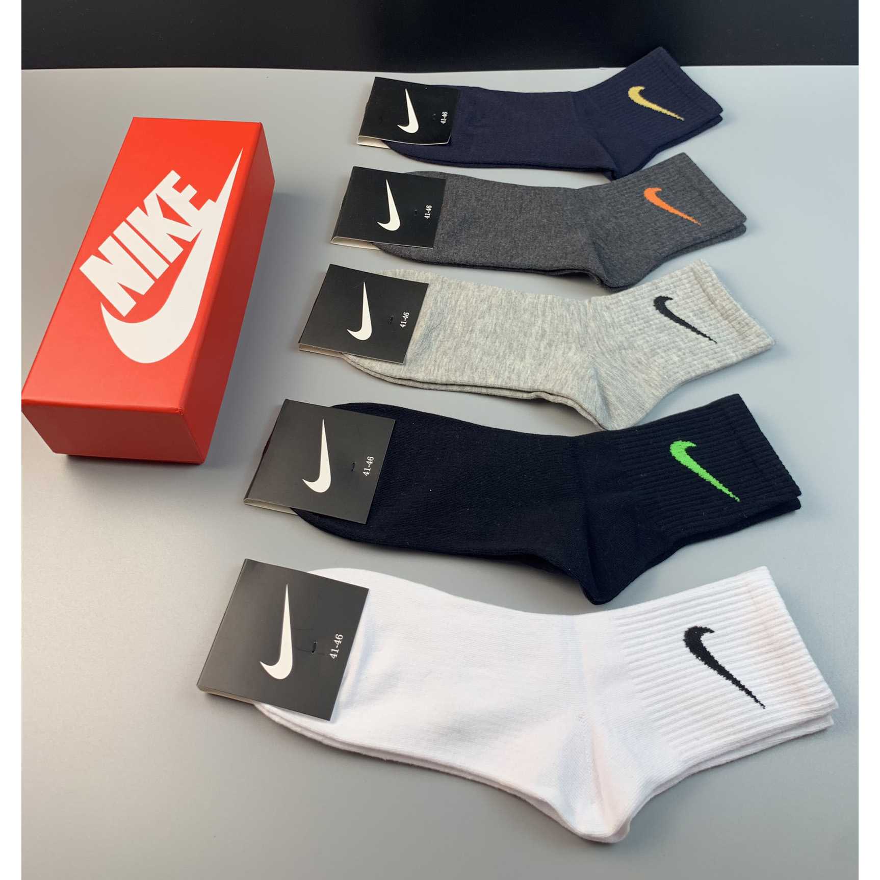 Nike Socks /Box - DopestKickz