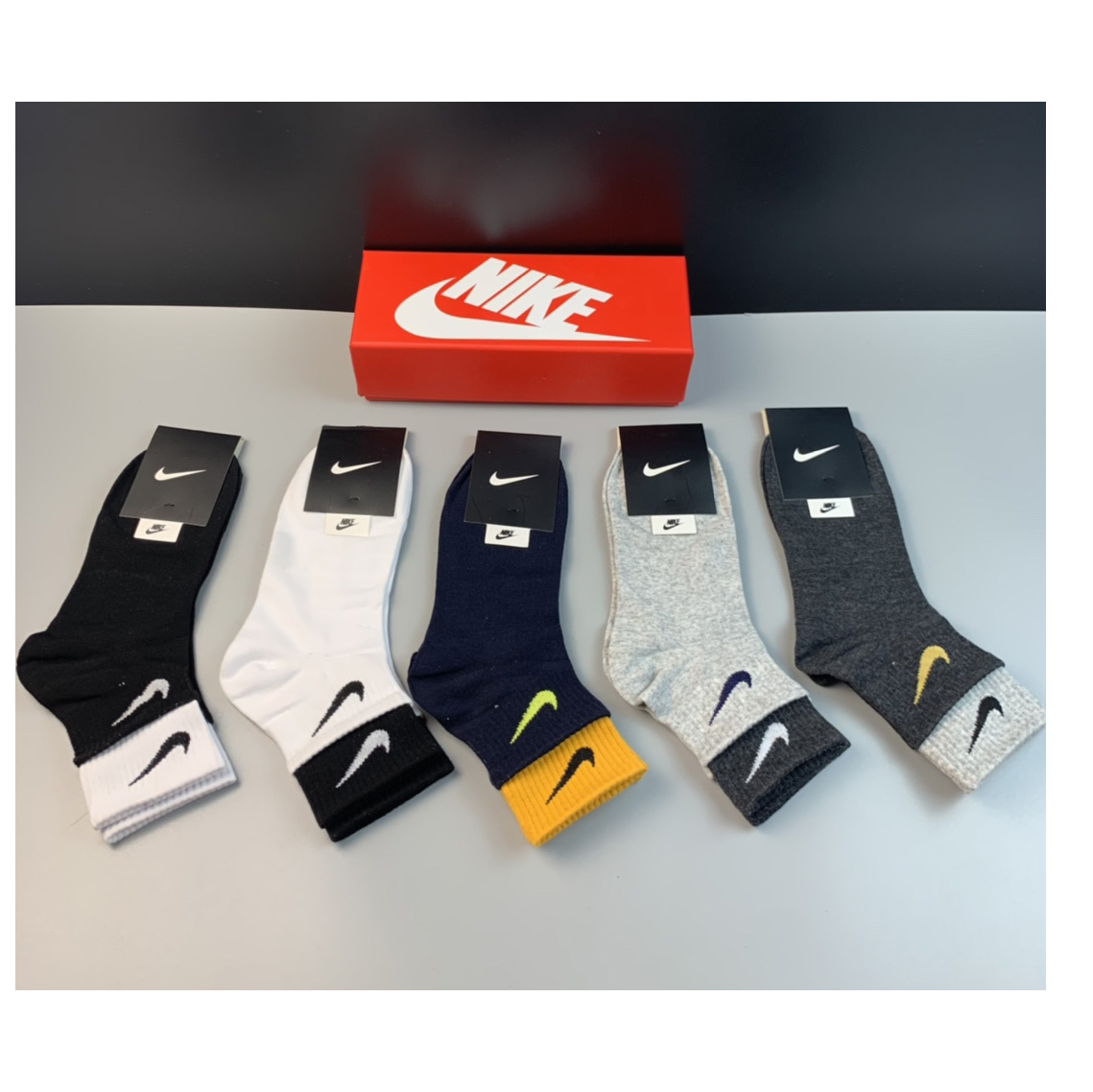 Nike Socks /Box - DopestKickz