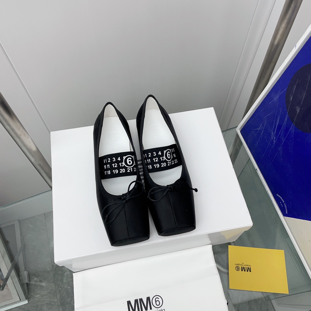 Maison Margiela MM6 Logo-strap Ballet Flats - DopestKickz