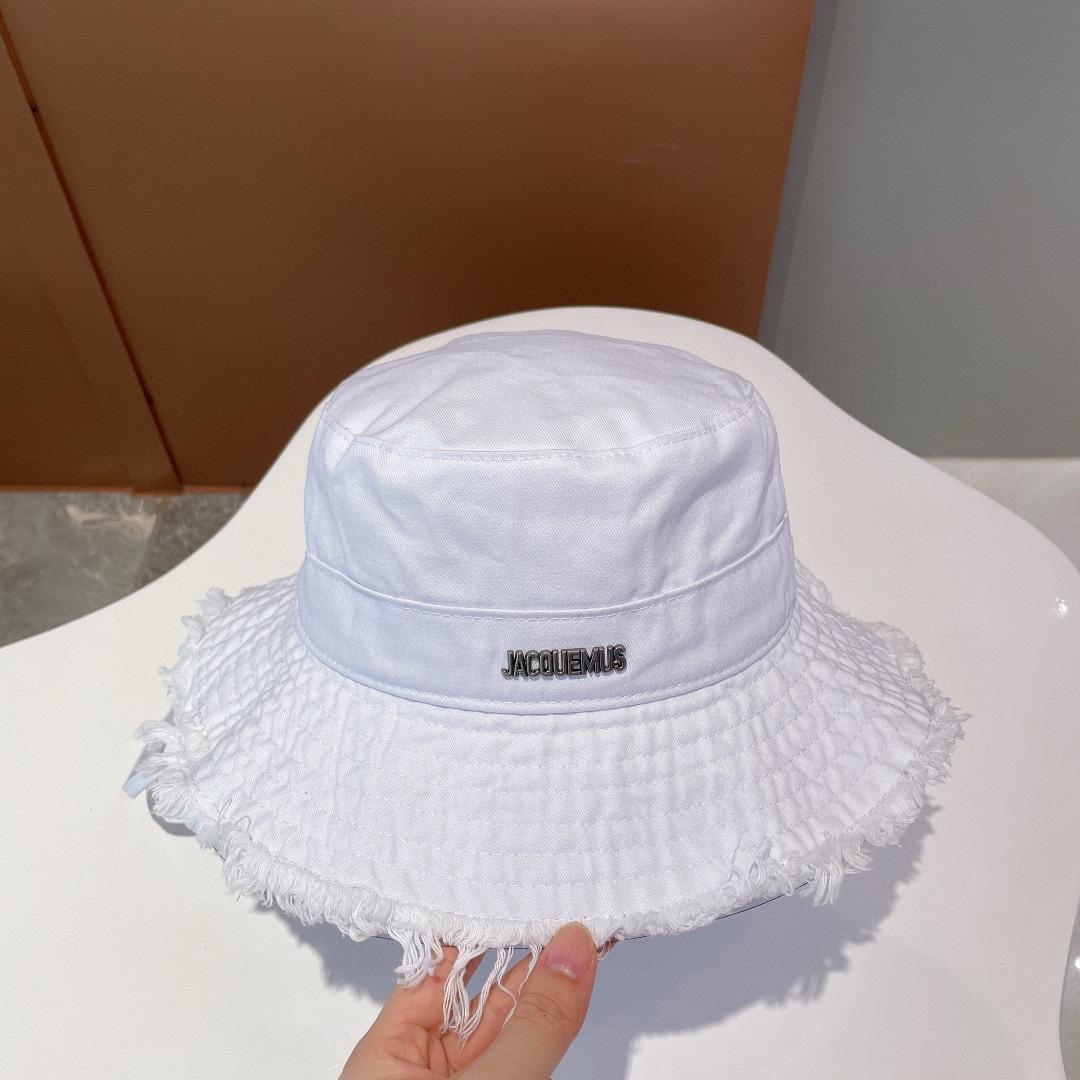 Jacquemus Le Bob Bucket Hat - DopestKickz