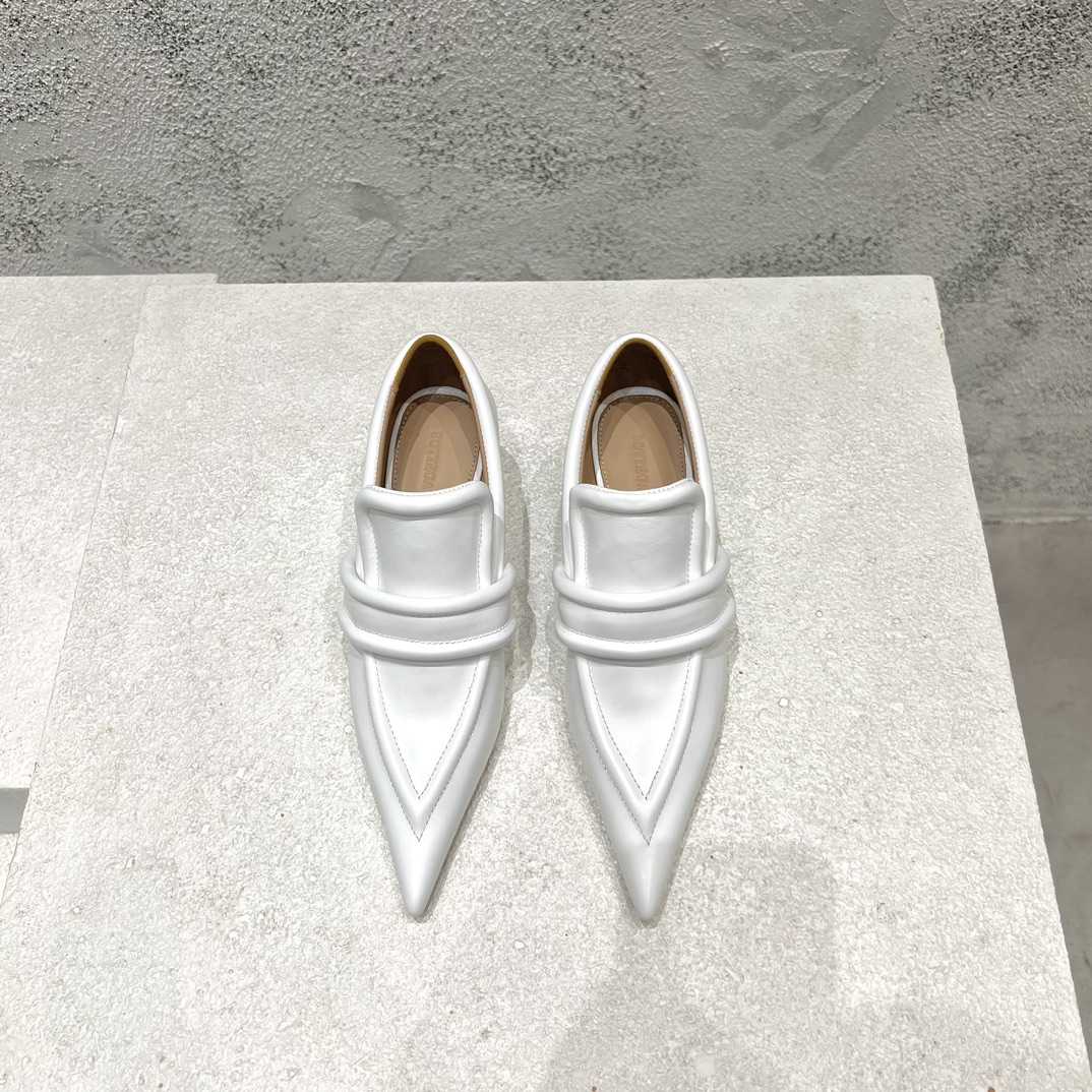 Bottega Veneta Spada Pump - DopestKickz